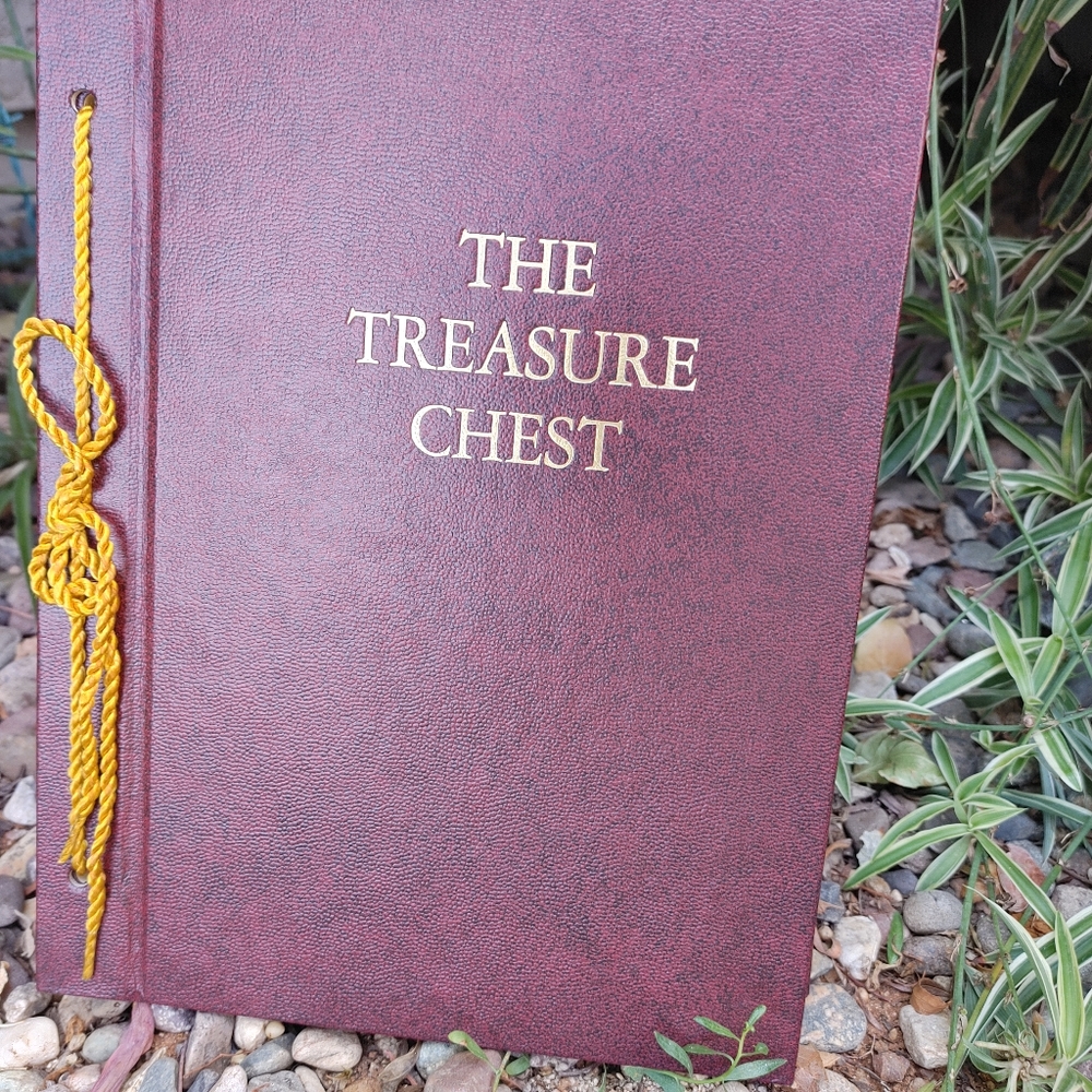 Heritage Album Containing 1064 poems from great mi